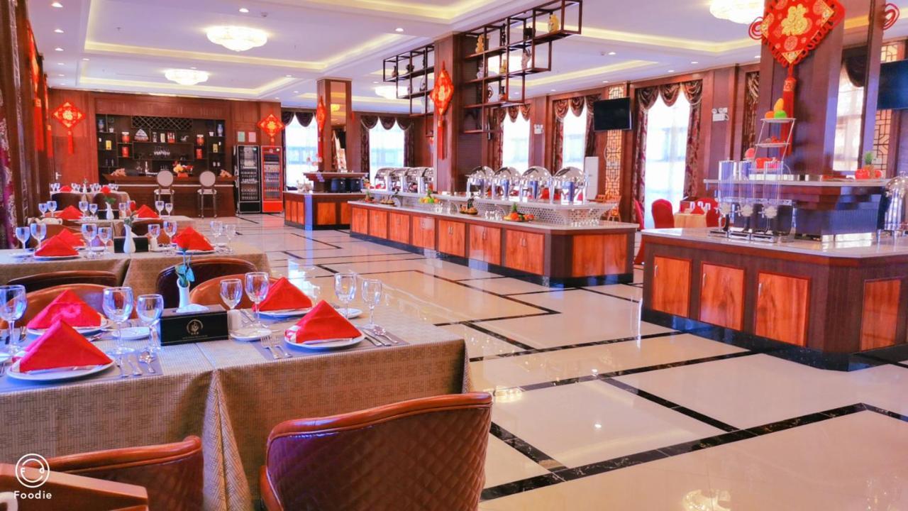 Golden Peacock Hotel Blantyre Exteriér fotografie